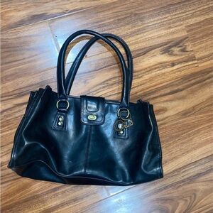 Chic Nine & Company black Leather Purse Shoulder Bag​